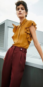 Cascade-Frill-Sleeve-Shirt-S50765-W20_1000x2000_637140876136148854_S50765-W20-836-2.jpg