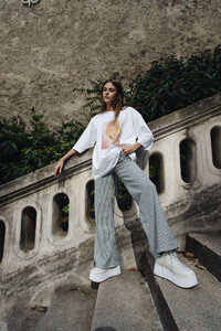 Clara-Berry-x-Please-Fashion-by-Razasan-39.thumb.jpg.3ebf0b3272bf8f3935d3408872fddb6a.jpg