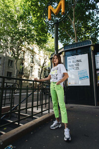 Clara-Berry-x-Please-Fashion-by-Razasan-44.thumb.jpg.56ca91ff029b6530e6f6b4b2d57162d7.jpg