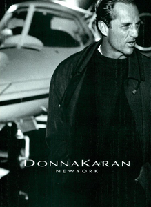 Donna_Karan_Spring_Summer_1994_01.thumb.png.8c1725625aed1e85aedcbb6703a3484d.png