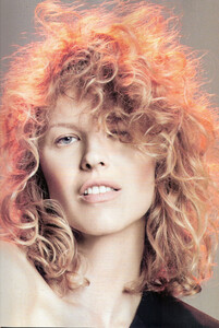 EVA_HERZIGOVA_007.thumb.jpg.f41b6d51d2d20c88c1884eb66988c388.jpg