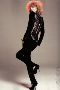 EVA_HERZIGOVA_010.thumb.jpg.94e6660b43c100deb6d6f4e506d6725d.jpg