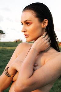 Enorm-Gallery36736-165a7769.thumb.jpg.24ac7c29dbe635478e05c75b08966de4.jpg