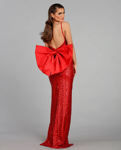 Jacke-Gown-with-Bow-Back_1080x.jpg