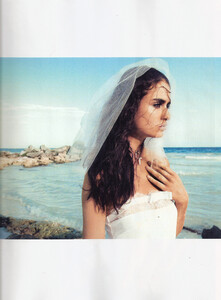 Kudacki_Vogue_Spain_July_2011_08.thumb.jpg.6b359ff69cec68b5daaf3526a3dba5c1.jpg