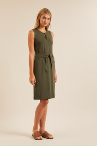 LANIUS_FS20_12536-00_Kleid_Olive_03.jpg