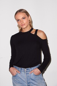 LNA-Black-Novo-Cutout-Shoulder-Top.jpg