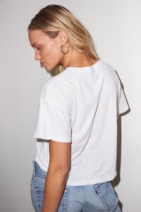 LNA-Hook-and-eye-tee-white.jpg