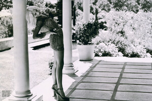LeahDeWavrin-Flair-April2007-CamillaAkrans-08.jpg