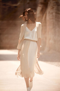 Looking-Forward-09.jpg