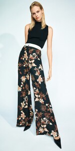 Paisley-Floral-Wide-Leg-Pant-C20959-W20_1000x2000_637163266386832572_C20959-W20-990-2.jpg