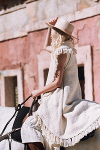 ROSA-Spell-The-Gypsy-Collective-May-18-Collection-Aline-Weber-shot-by-Graham-Dunn43.jpg