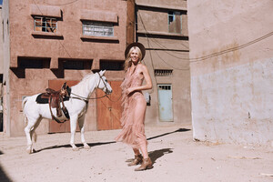 ROSA-Spell-The-Gypsy-Collective-May-18-Collection-Aline-Weber-shot-by-Graham-Dunn52.jpg