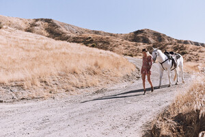 ROSA-Spell-The-Gypsy-Collective-May-18-Collection-Aline-Weber-shot-by-Graham-Dunn56.jpg