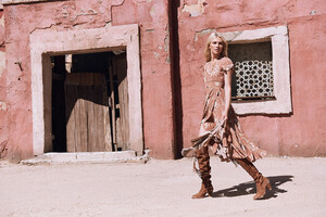 ROSA-Spell-The-Gypsy-Collective-May-18-Collection-Aline-Weber-shot-by-Graham-Dunn66.jpg