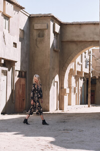 ROSA-Spell-The-Gypsy-Collective-May-18-Collection-Aline-Weber-shot-by-Graham-Dunn86.jpg