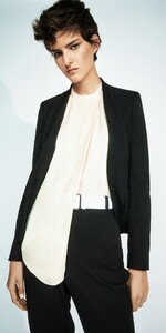 Raised-Collar-Suit-Jacket-T40079-W20_1000x2000_637145980866952001_T40079-W20-990-2.jpg
