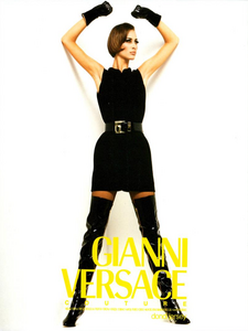 Ritts_Versace_Fall_Winter_91_92_01.thumb.png.a7caf9a8263dd4502415e2a967df814d.png