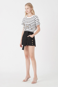 S31-19AJ1266-AJE_STRIPE_TEE-BLACK_WHITE_STRIPE_-GOLD_SILVER-19764-Aje-1348.jpg