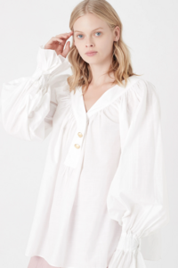 S37-19AJ1249-banksiaportraitblouse-white-19764-Aje-1408.jpg