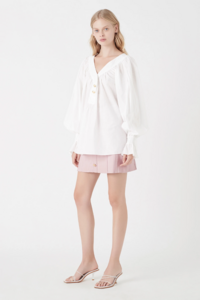 S37-19AJ1249-banksiaportraitblouse-white-19764-Aje-1418.jpg
