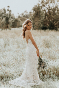 Spell-Bride-18-Isabell-Andreeva-by-Carly-Brown-Photography-bohemian-wedding-gowns-Byron-Bay-13-1.jpg