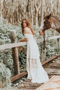 Spell-Bride-18-Isabell-Andreeva-by-Carly-Brown-Photography-bohemian-wedding-gowns-Byron-Bay-19-1.jpg