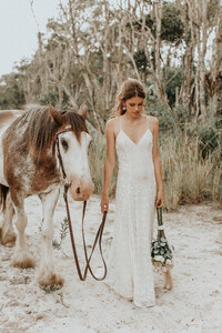 Spell-Bride-18-Isabell-Andreeva-by-Carly-Brown-Photography-bohemian-wedding-gowns-Byron-Bay-33-1.jpg