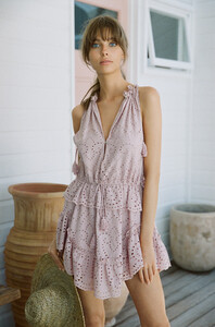 Spell-The-Gypsy-Collective-Between-Sea-Sky-Lookbook-by-Ming-Nomchong-with-Muse-Anna-Zasada-10-1.jpg