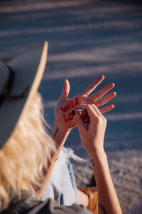 Spell-The-Gypsy-Collective-Wild-Love-Shot-in-Palm-Springs-by-Oh-So-Mellow-Jamie-Green-36.jpg