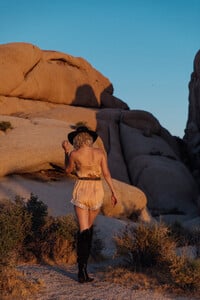 Spell-The-Gypsy-Collective-Wild-Love-Shot-in-Palm-Springs-by-Oh-So-Mellow-Jamie-Green-61.jpg