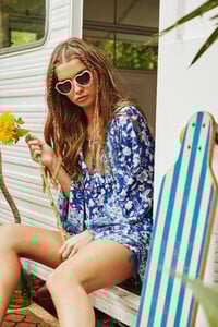 Spell-and-the-Gypsy-Collective-Festival-17-Collection-muse-Annalise-McLachlan-by-Ming-Nomgchong101.jpg
