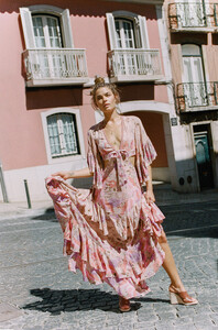 Spell_SirenSongGown_Flamingo_05a.jpg