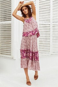 Spell_SirenSong_WinonaMidiSkirt_Berry_02.jpg