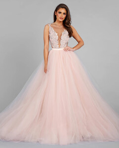 Spencer-Gown-Front_1080x.jpg