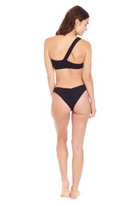 Tammy_BillieJune_Back_FullBody_1920x.jpg