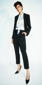 Toile-Crinkle-Draped-Neck-Top-C31322-W20_1000x2000_637135671795162533_C31322-W20-110-editorial.jpg