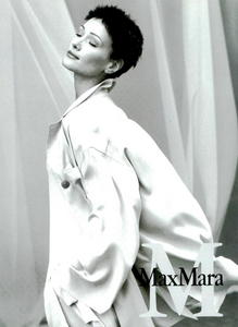 Vadukul_Max_Mara_Spring_Summer_1994_08.thumb.png.55d4f0f2c6ad6468c5cbad90e4f6e245.png