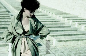 Velvet_n5_Frizzi06.jpg
