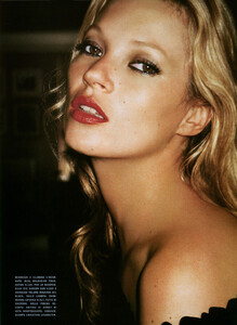 VogueItaly-Oct06-KateMoss_MarioTestino006.jpg