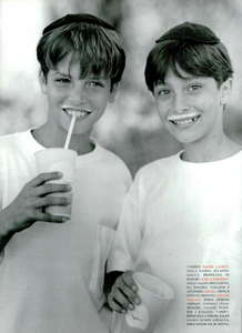 Weber_Vogue_Italia_April_1994_03.thumb.png.395f28ce1616770fff9c457a85e1fb14.png