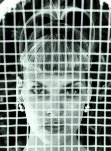 Weber_Vogue_Italia_April_1994_11.thumb.png.92f7845ca08637ca476e7d9a4087a3ce.png