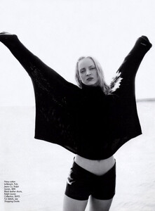 allaboutease_bwut05.jpg