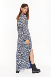 black-grow-way-floral-maxi-dress.jpeg