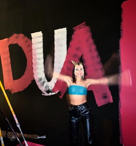 dua-lipa-social-media-04-15-2020-1.jpg