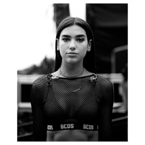 dua-lipa-social-media-04-15-2020-11.jpg