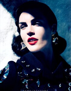 fashion_scans_remastered-hilary_rhoda-harpers_bazaar_usa-september_2012-scanned_by_vampirehorde-hq-4.thumb.jpg.43580e8d9030bbb4e0f445ea8a48fc91.jpg