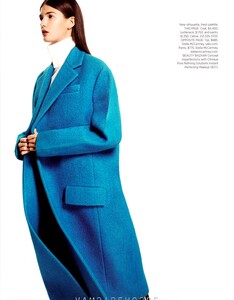 fashion_scans_remastered-kendra_spears-harpers_bazaar_usa-september_2012-scanned_by_vampirehorde-hq-2.thumb.jpg.91051b65cb993641df0474af068a6313.jpg