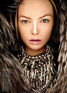 fashion_scans_remastered-siri_tollerod-allure-november_2011-scanned_by_vampirehorde-hq-2.jpg