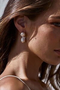 grace-loves-lace.shop_.jewellery.carine-earrings_002.jpg